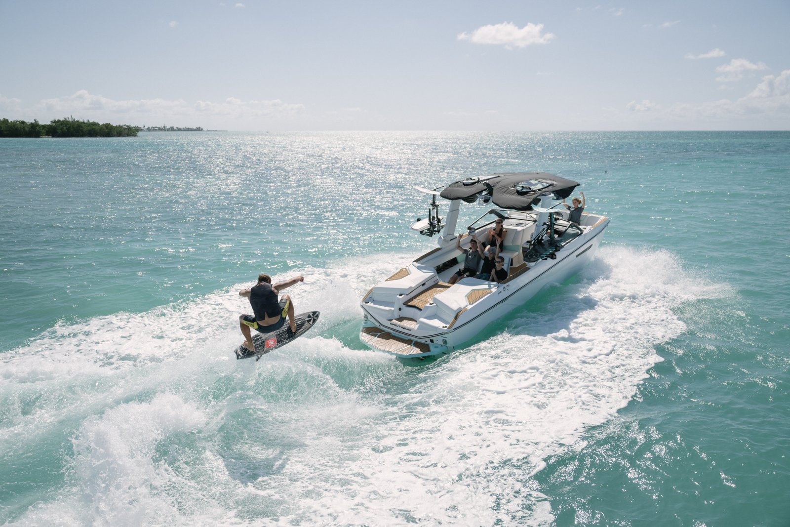 Super Air Nautique G23 – prémium hajó